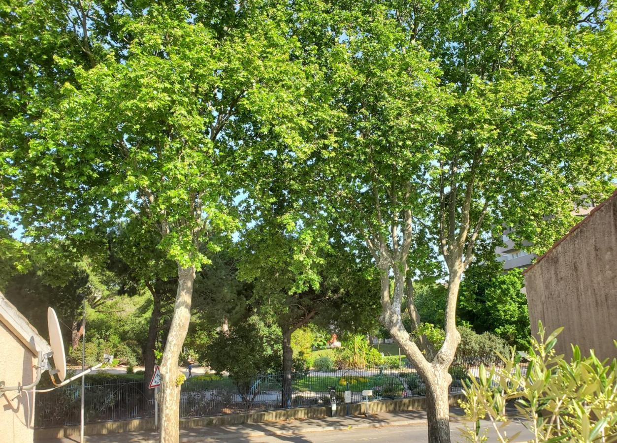 Le Grenier, Climatisation Terrasse Wi-Fi Netflix 15 Mn Coeur De Ville Beziers Exterior photo
